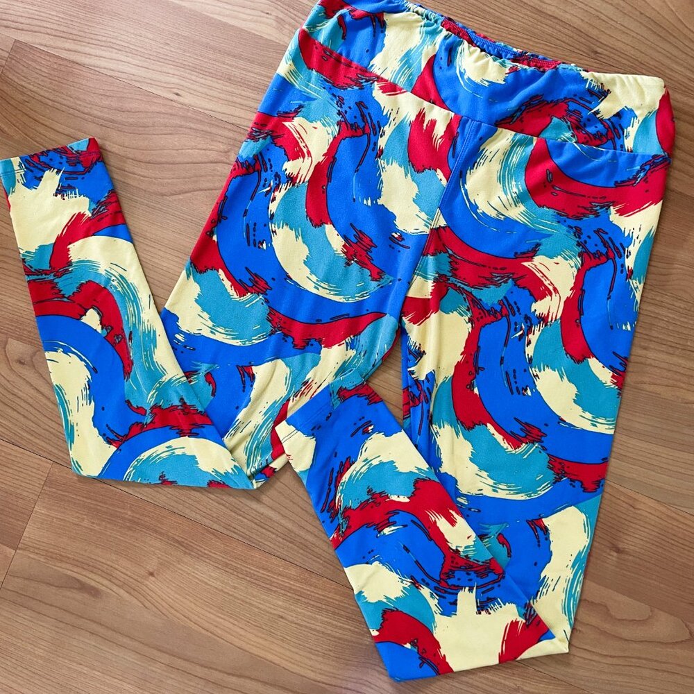 ♡ Offer *RARE PRINT* LuLaRoe Multicolor Leggings - Tall & Curvy (READ SIZE NOTE)